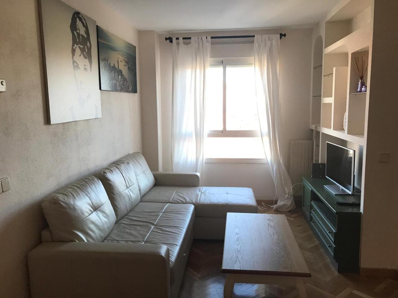 Calle De Luis Mitjans Apartamento